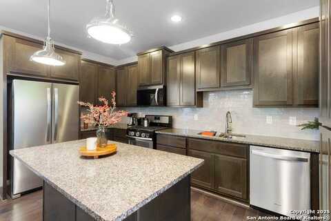 215 Claremont, San Antonio, TX 78209