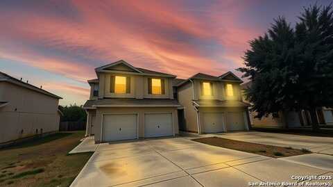 10723 Mathom, Universal City, TX 78148
