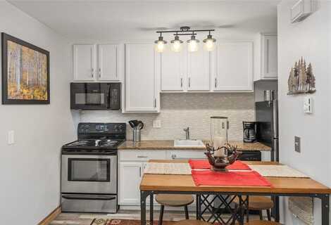 1375 SPARTA PLAZA, Steamboat Springs, CO 80487