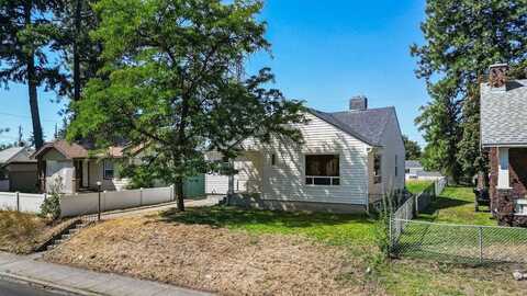 5007 N Maple St, Spokane, WA 99203