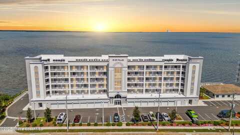 1805 Riverside Drive unit: 604, Titusville, FL 32780