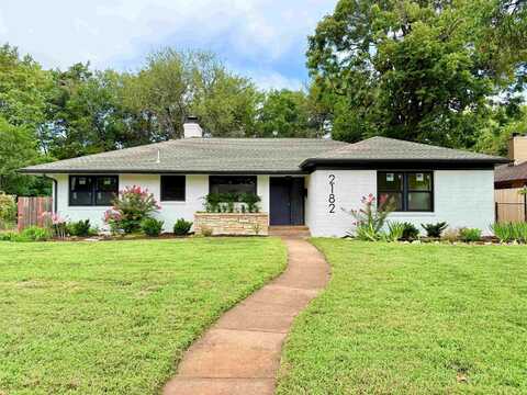2182 N Riverside Blvd, Wichita, KS 67203