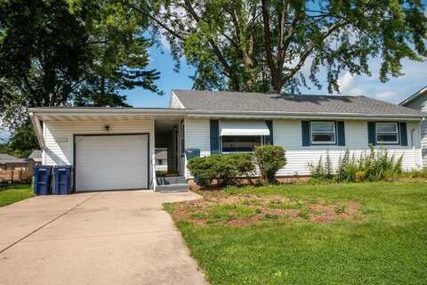 1226 S Oakhill Avenue, Janesville, WI 53546