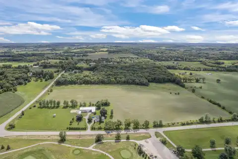 5431 Lincoln Road, Oregon, WI 53575