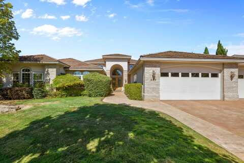 256 Island Pointe Drive, Medford, OR 97504