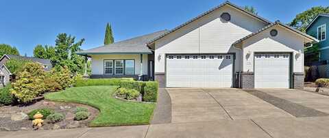 494 Pinnacle Ridge, Eagle Point, OR 97524