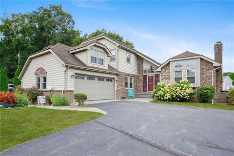 35 Anna Olivo Court, Narragansett, RI 02882
