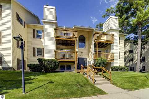 4249 Mitchell Creek Drive, Traverse City, MI 49686