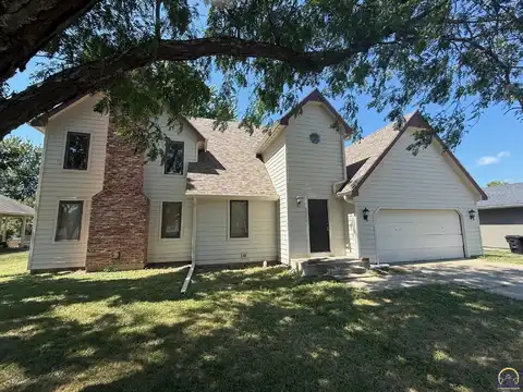 2509 SW Staffordshire RD, Topeka, KS 66614