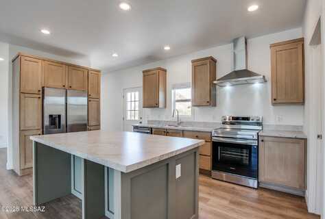 10610 W Massingale Road, Tucson, AZ 85743