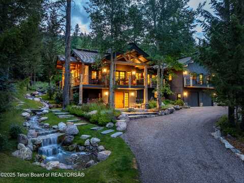 7765 N LOWER GRANITE RIDGE Road, Teton Village, WY 83025