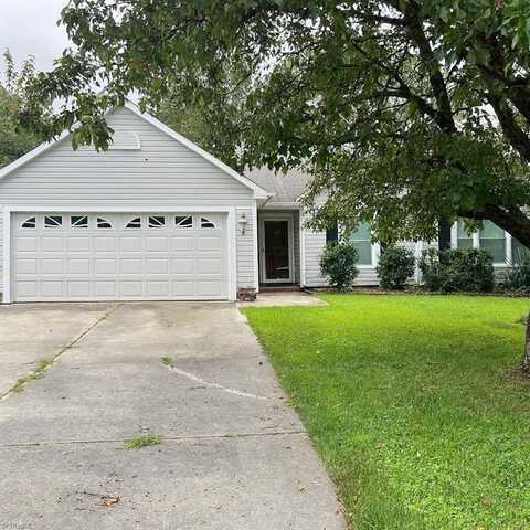 2715 Castle Croft Road, Greensboro, NC 27407