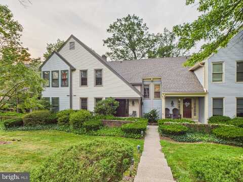 1124 PEGGY DRIVE, HUMMELSTOWN, PA 17036