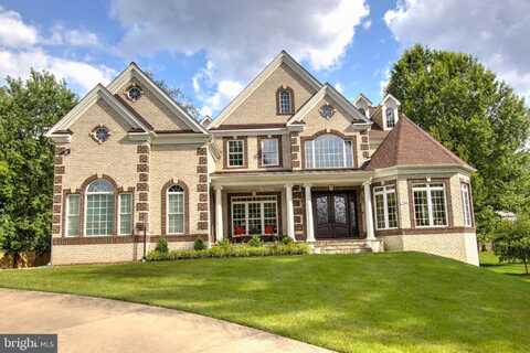 9813 SUNRISE ROAD, VIENNA, VA 22181