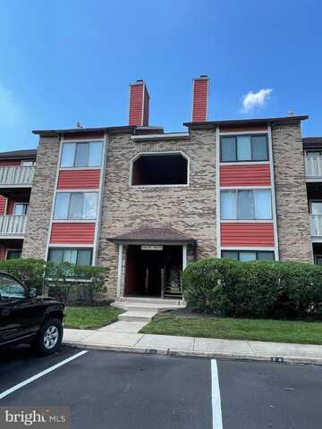 2612-B AUBURN COURT, MOUNT LAUREL, NJ 08054