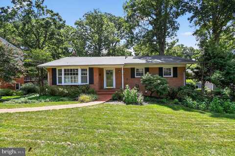 8233 STONEWALL DRIVE, VIENNA, VA 22180