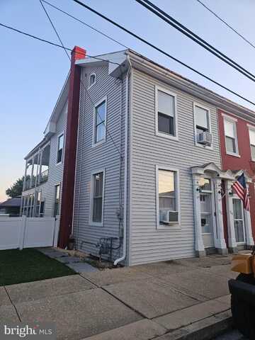 312 W MAIN AVENUE, MYERSTOWN, PA 17067