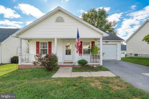 204 SENTRY LANE, MARTINSBURG, WV 25401
