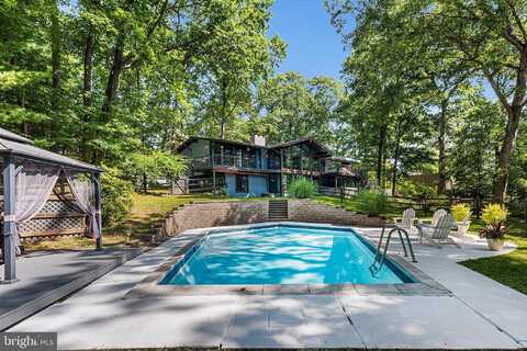 305 HIGHVIEW DRIVE, WAYNE, PA 19087