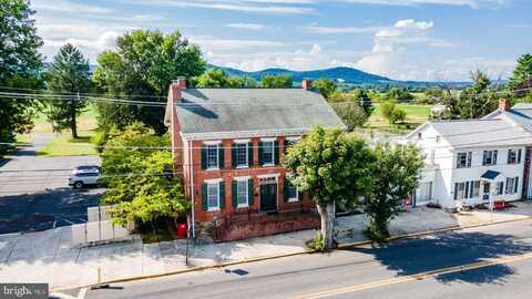 103 E MAIN STREET, FAIRFIELD, PA 17320