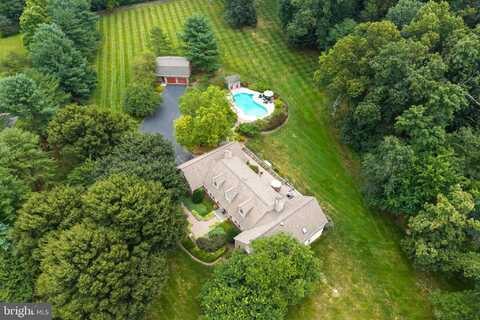 30 MARGARET COURT, GLENMOORE, PA 19343