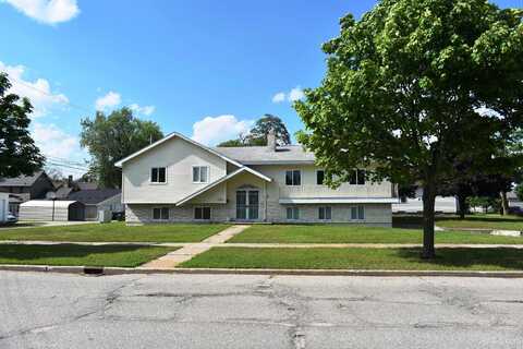 1400 S THIRD, Escanaba, MI 49829