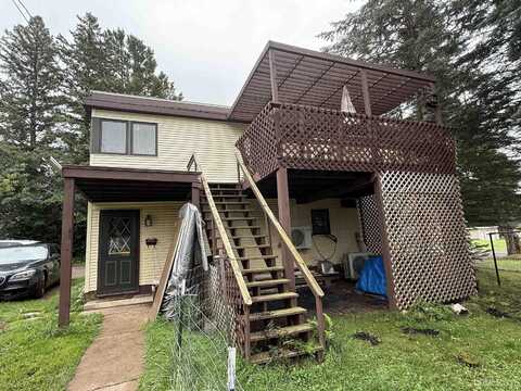 235 1/2 Norrie, Ironwood, MI 49938