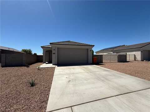 3270 E Farm Crest Avenue, Kingman, AZ 86409