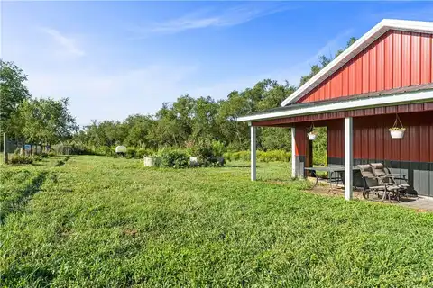 973 Saxonburg Rd, Butler, PA 16002