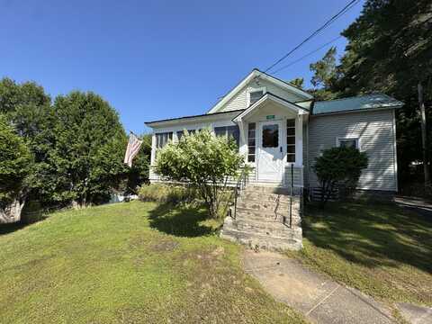 53 Pontiac Street, Saranac Lake, NY 12983