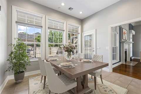113 NW Orchard, Bentonville, AR 72712