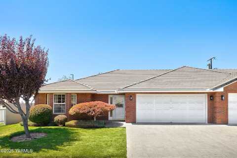 6119 Summitview Ave, Yakima, WA 98908