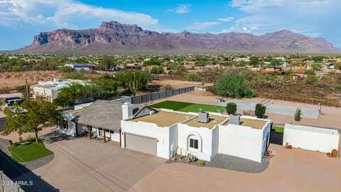 2293 S MARLOW Road, Apache Junction, AZ 85119