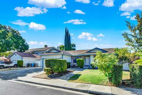 418 Gatehouse Drive, Vacaville, CA 95687