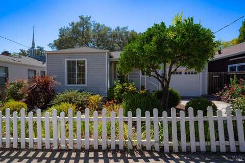 1233 Kearney Street, Saint Helena, CA 94574