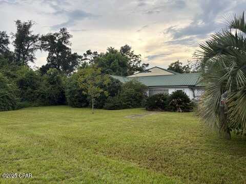 417 Lakepoint Road, Alford, FL 32420