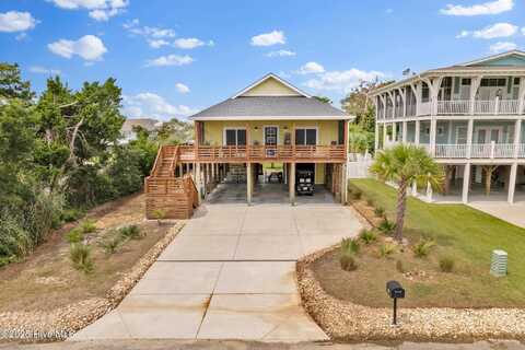 115 SE 45th Street, Oak Island, NC 28465