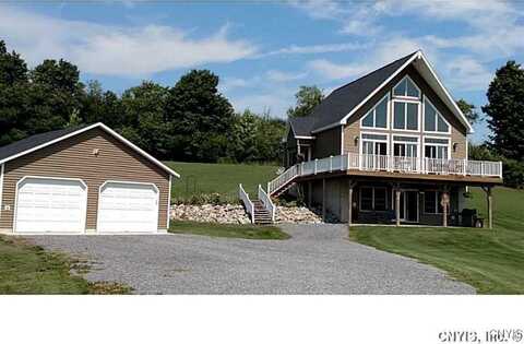 2359 Lawrence Road, Marcellus, NY 13108