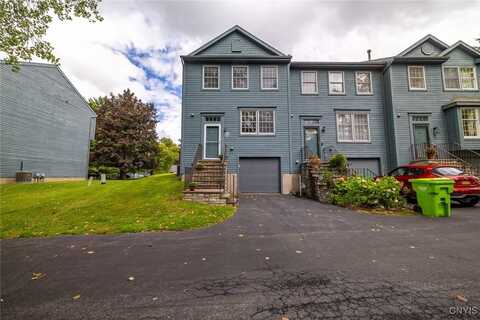 4617 Regiment Way, Manlius, NY 13104