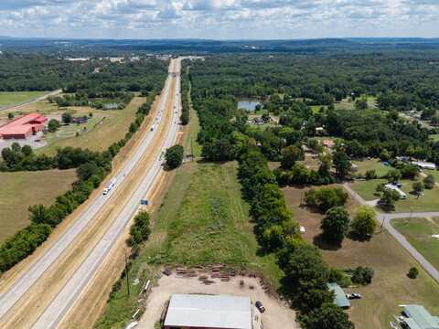 000 Massengale Rd, Clarksville, AR 72830