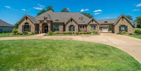 202 Arlington Park Court, Hot Springs, AR 71901