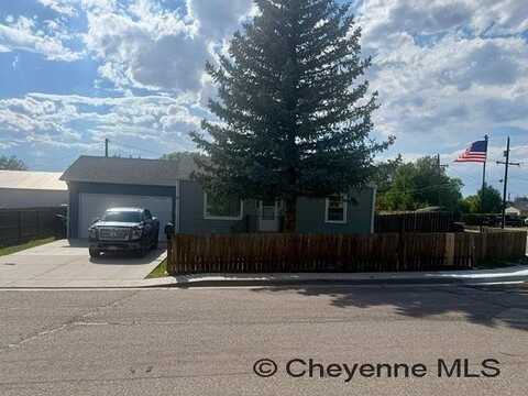 5620 SUNSET DR, Cheyenne, WY 82001