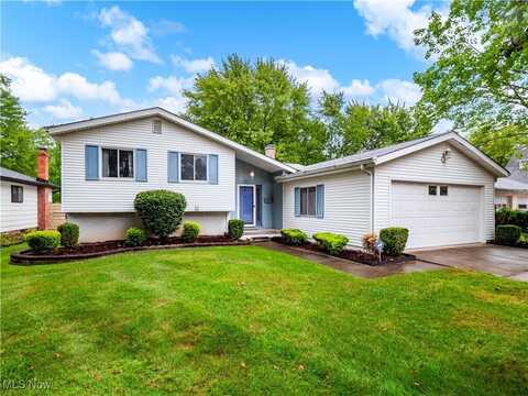 148 MEADOW CIRCLE, BEREA, OH 44017