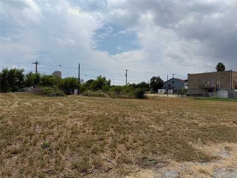 1428 San Luis Street, Corpus Christi, TX 78401