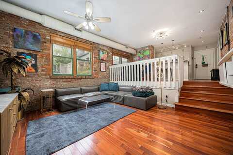 51 W Blenkner Street, Columbus, OH 43215