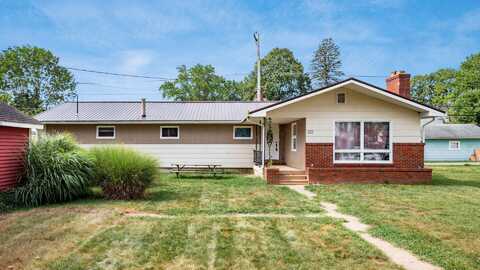 223 Cherry Street, Warsaw, OH 43844