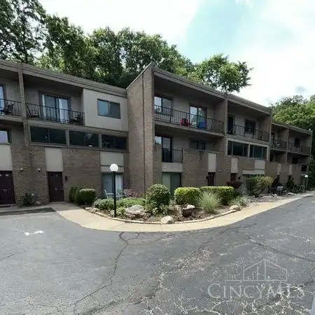 2500 Warsaw Avenue, Cincinnati, OH 45204