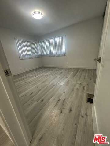1145 S Holt Ave, Los Angeles, CA 90035