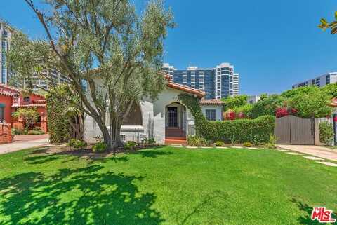 10733 Wellworth Ave, Los Angeles, CA 90024