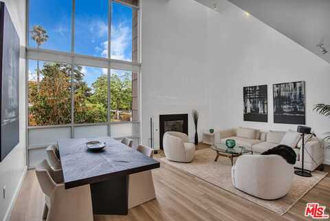 5806 Waring Ave, Los Angeles, CA 90038